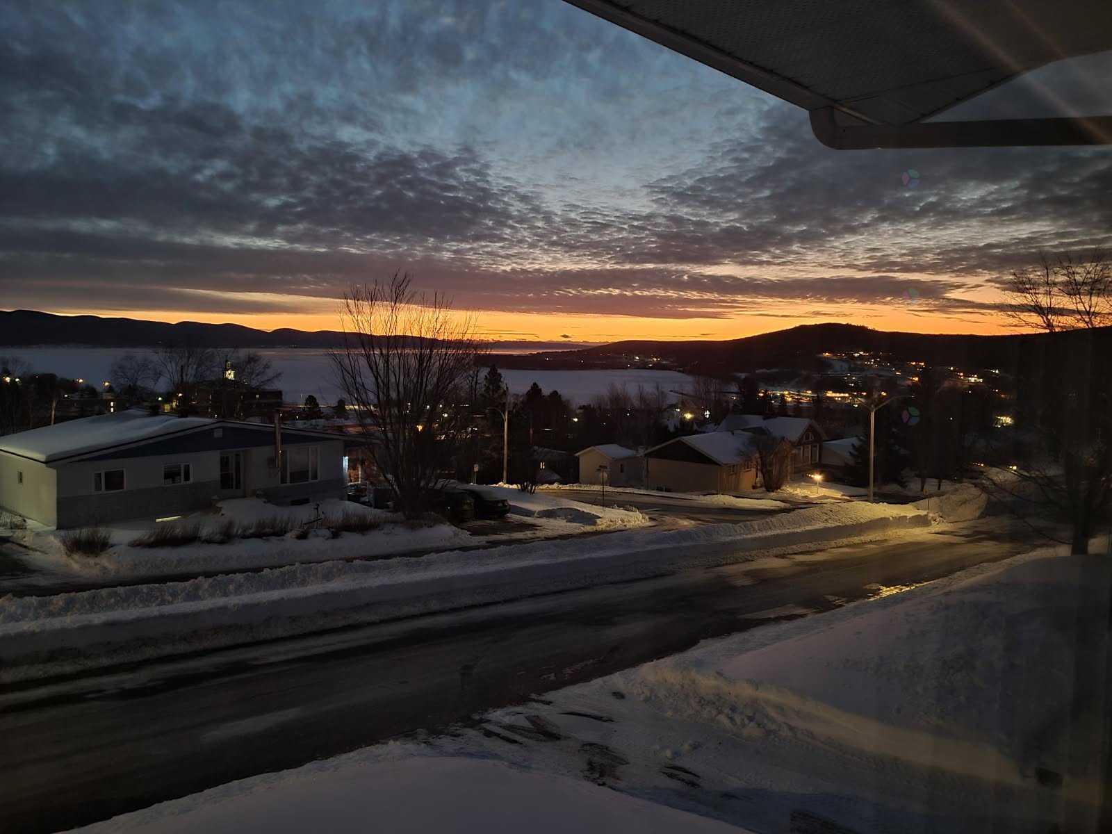 61 Boul. de la Montagne — photo 3