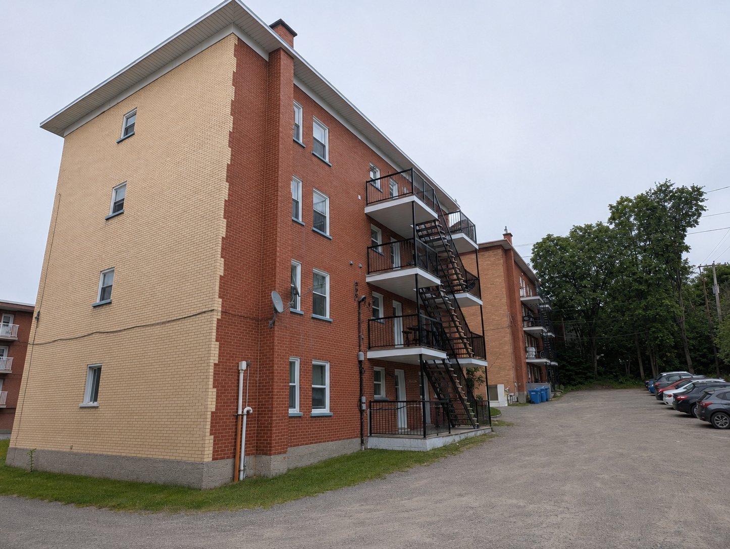 774 Av. Myrand — photo 3