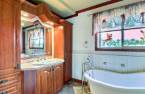 Ensuite bathroom