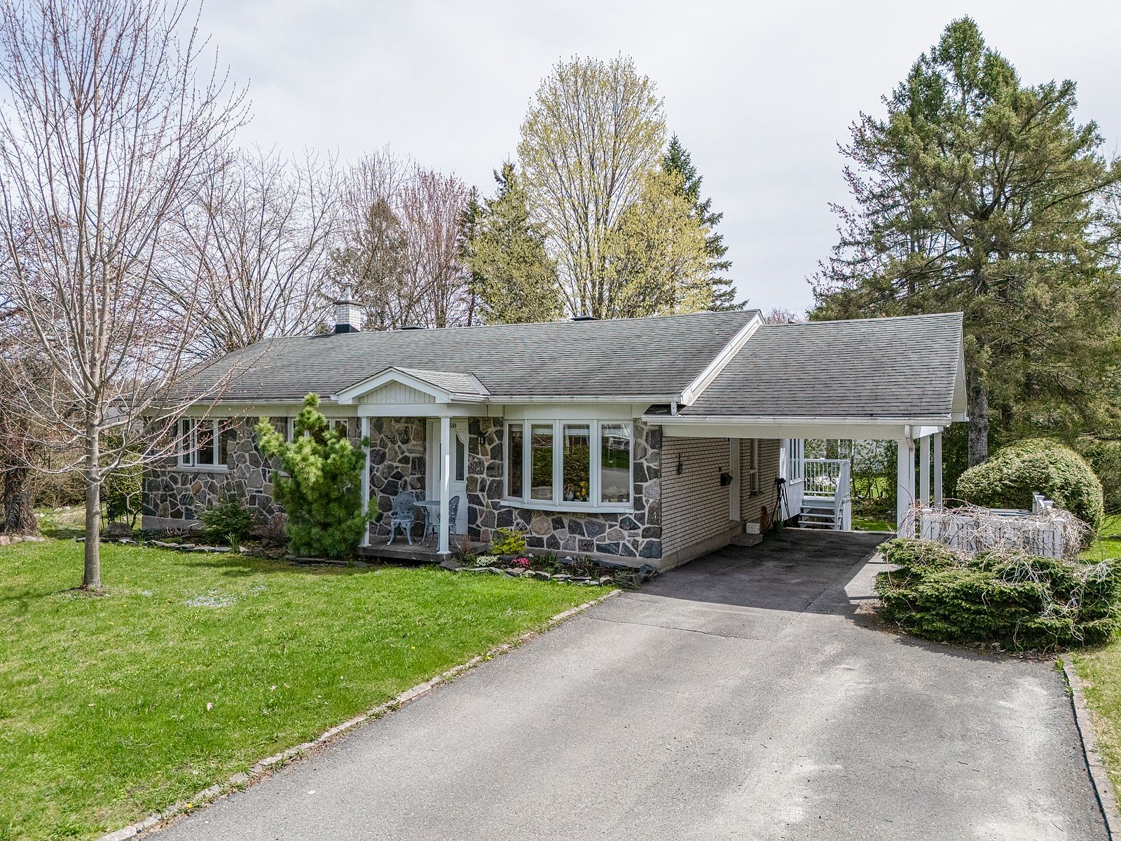 Maison de plain-pied à vendre, Sherbrooke