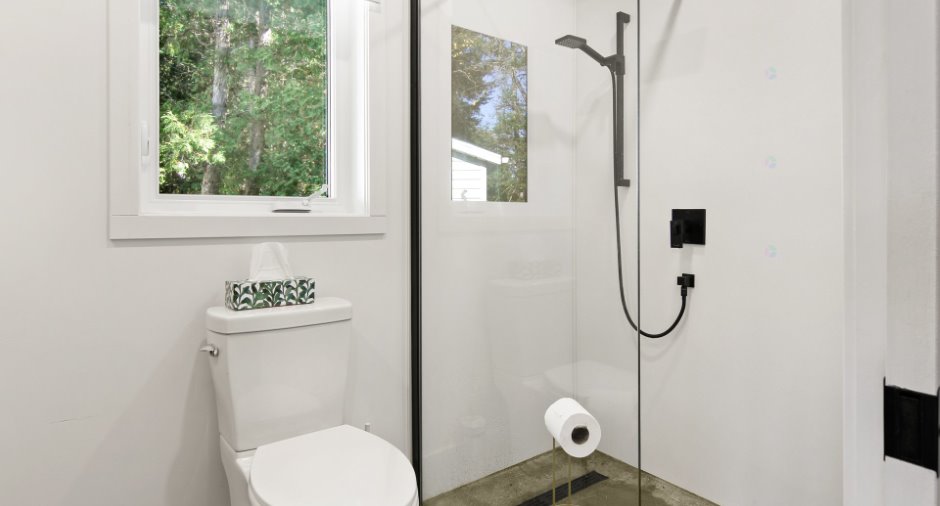 Salle de bains attenante à la CCP