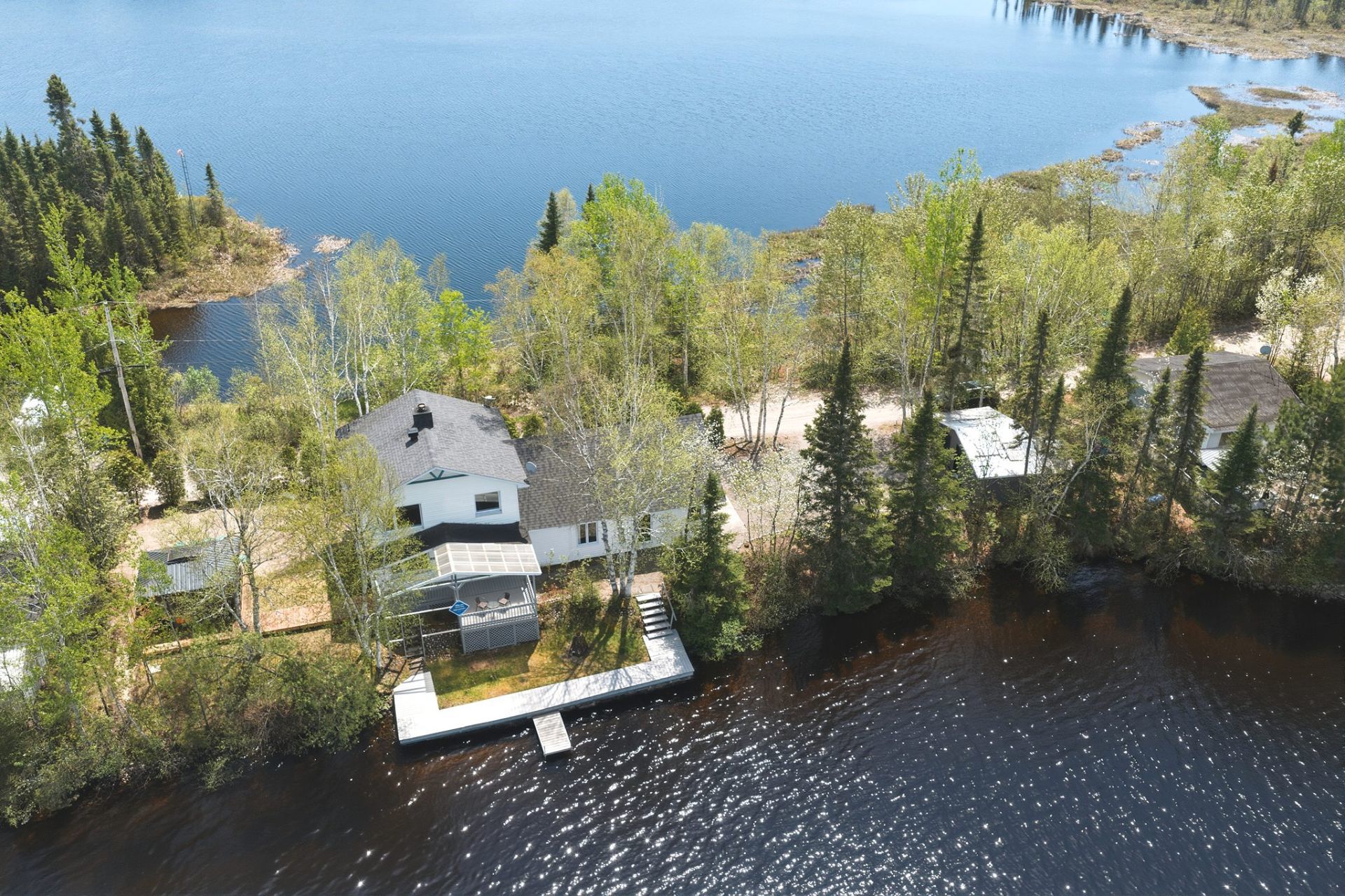 115 3e chemin du Lac-Sébastien — photo 2