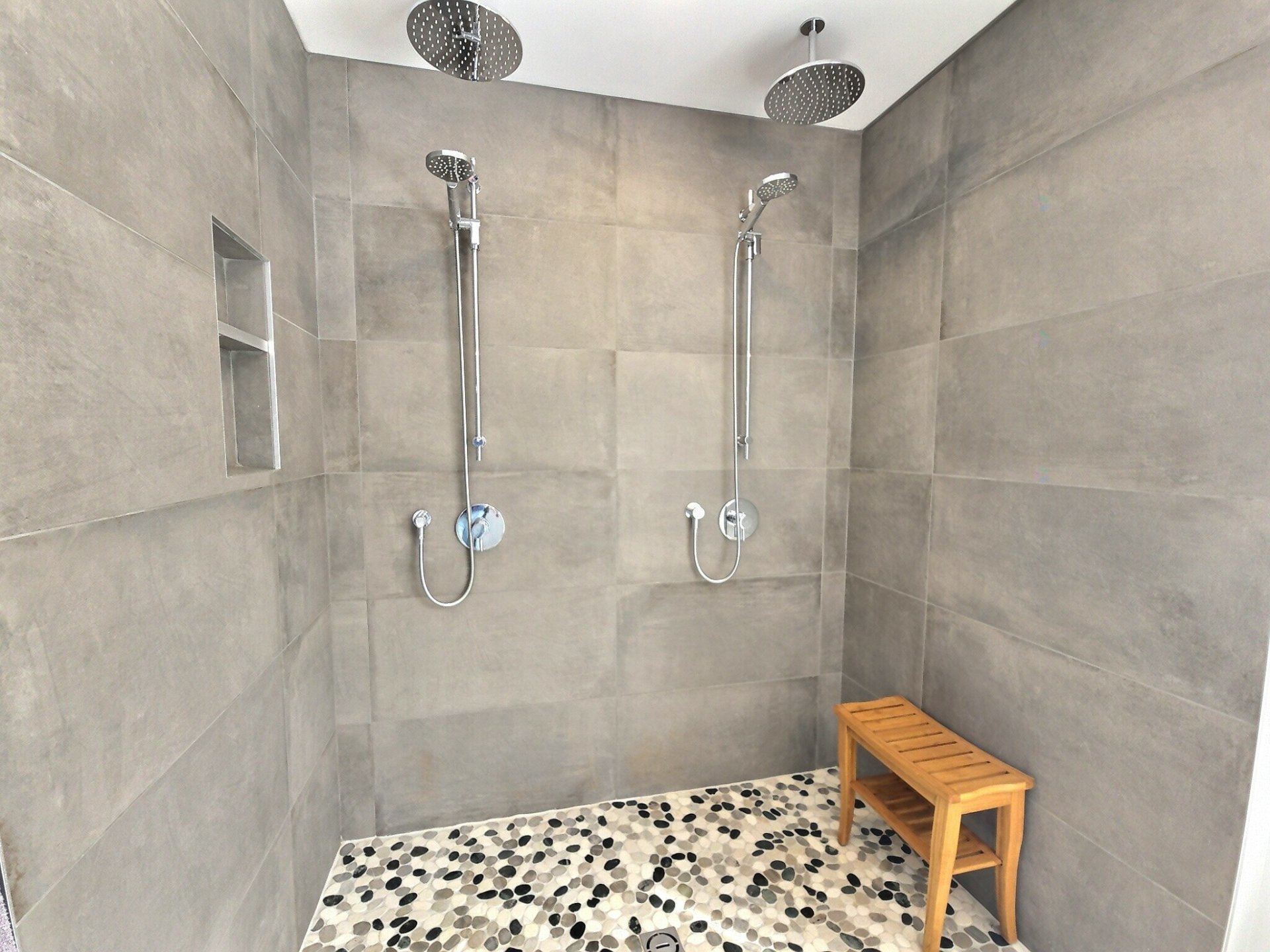 Salle de bains attenante à la CCP