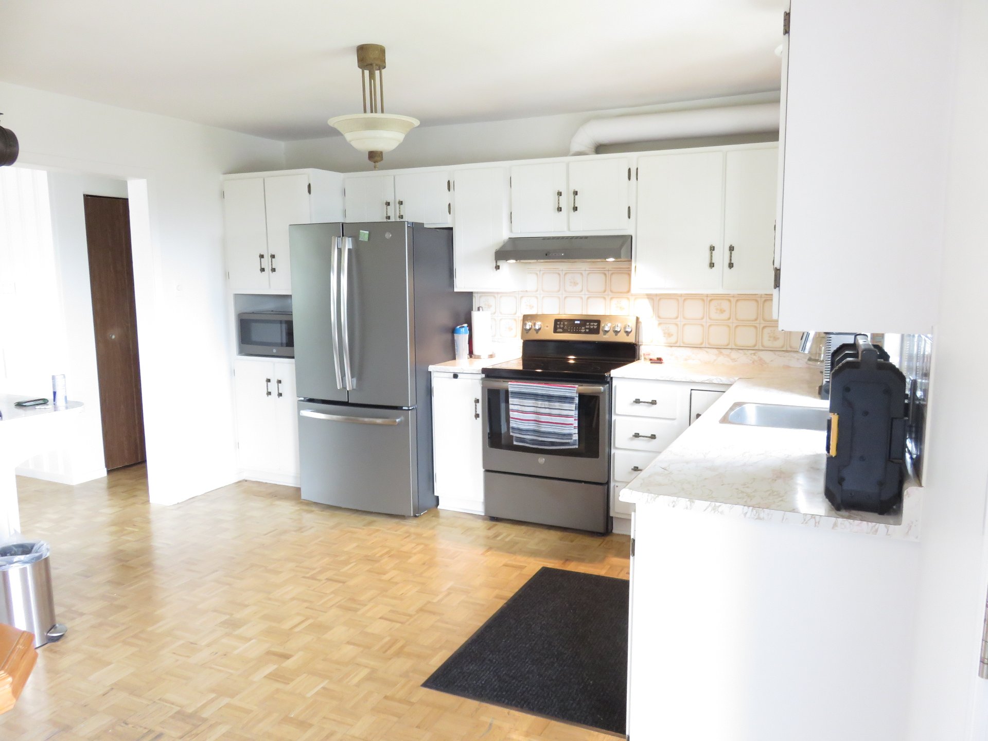 630 Rue Girard — photo 3