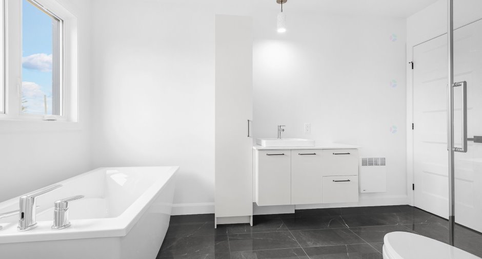 Salle de bains attenante à la CCP