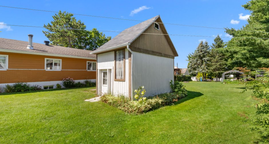 Shed