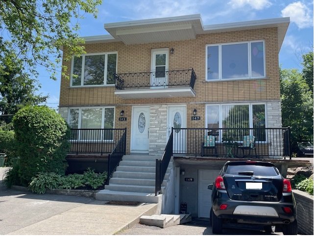 145-149 Rue Thémens — photo 1