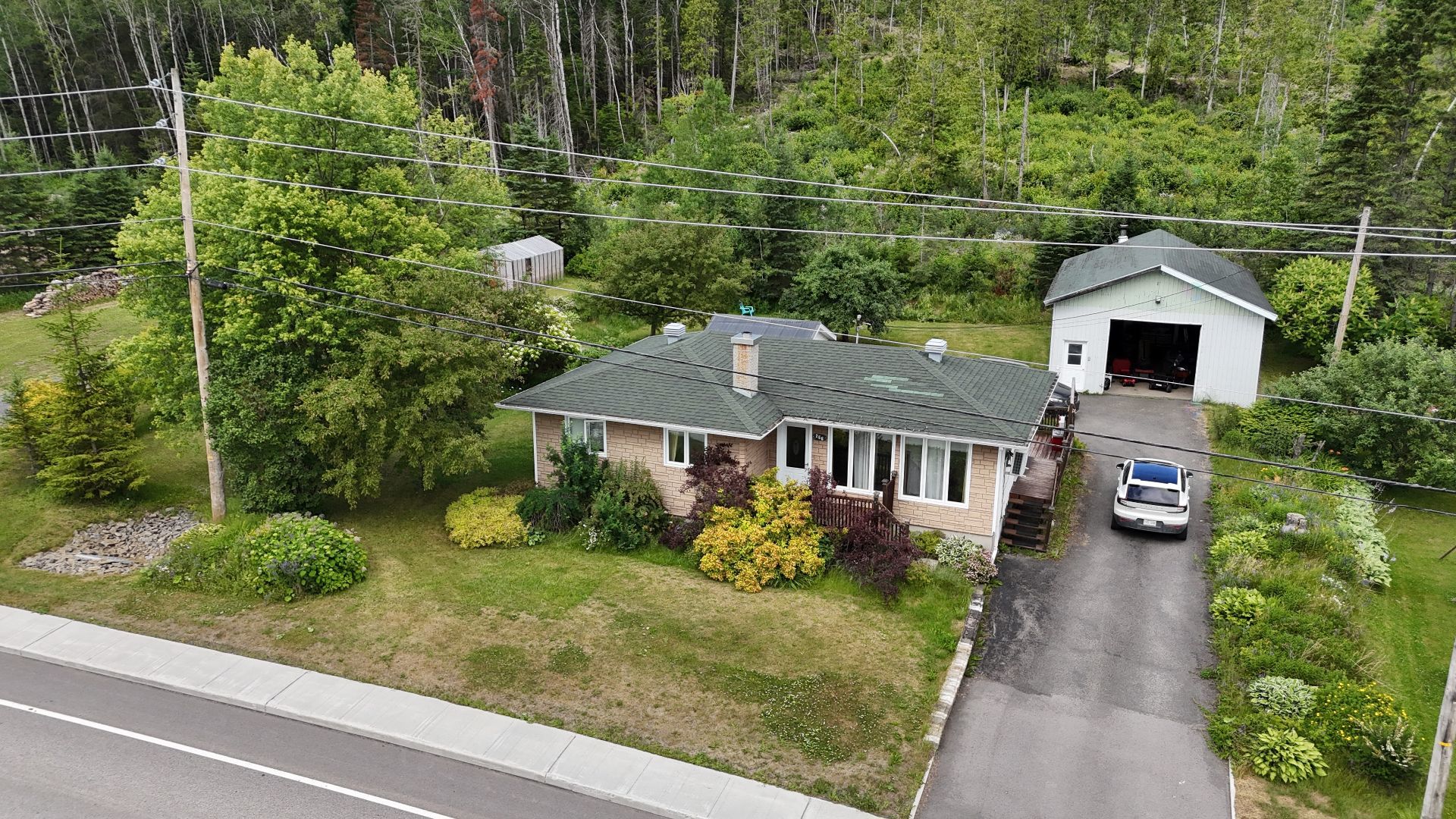 266 Rue St-Jean-Baptiste — photo 3
