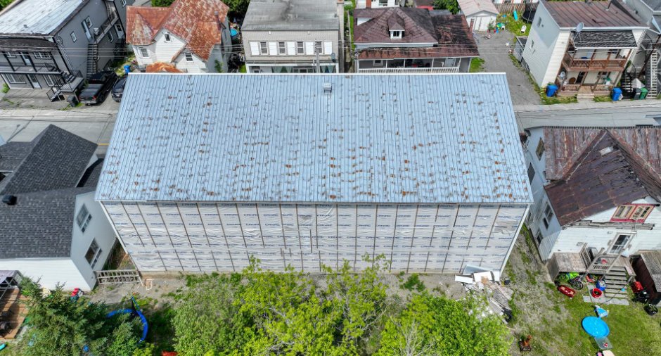 Back facade
