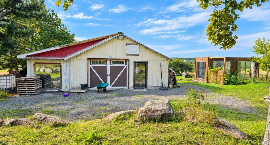 Garage