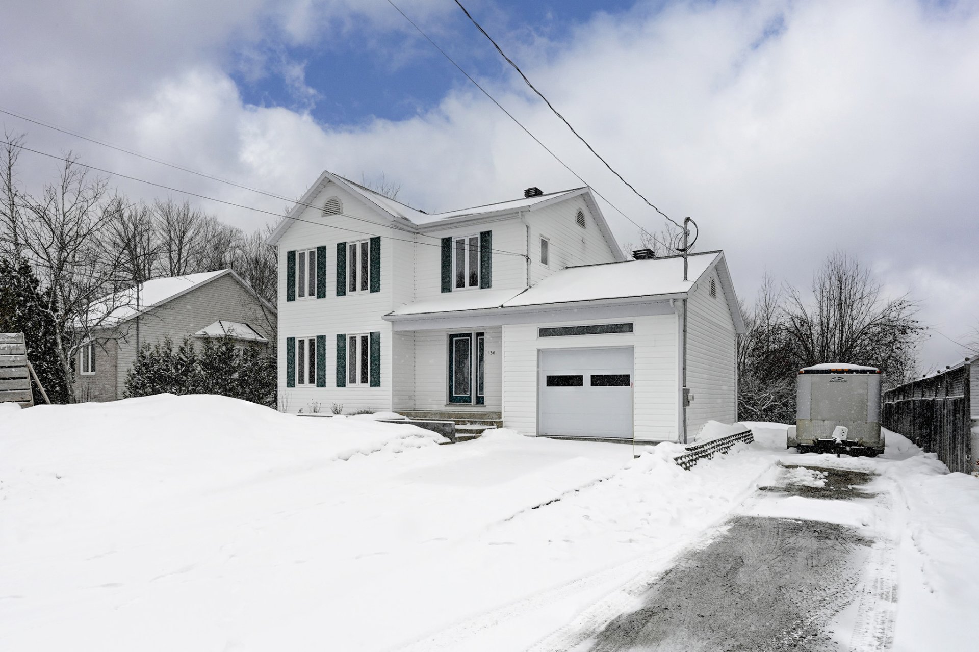 Two or more storey for sale, Saint-Raymond