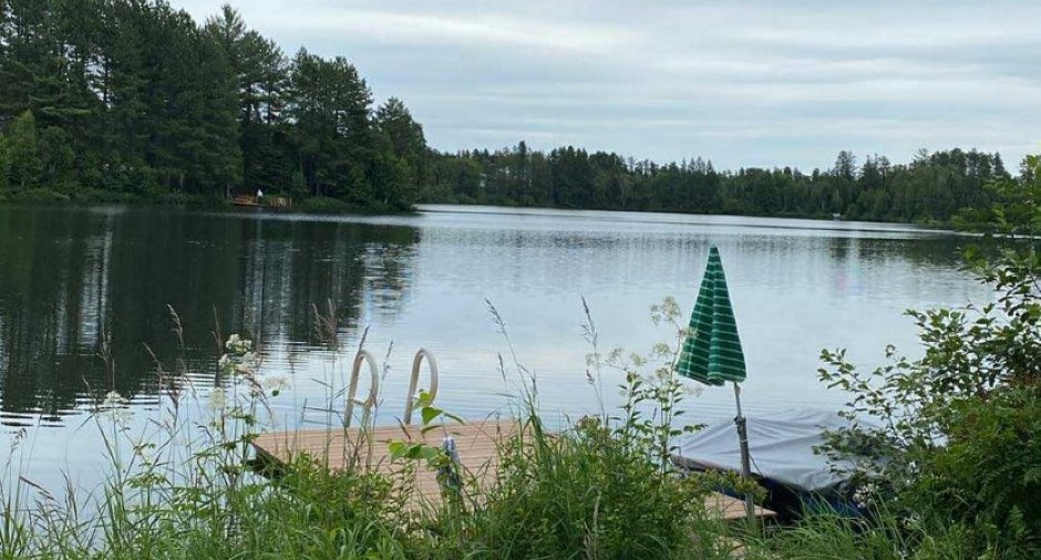Vue sur l'eau