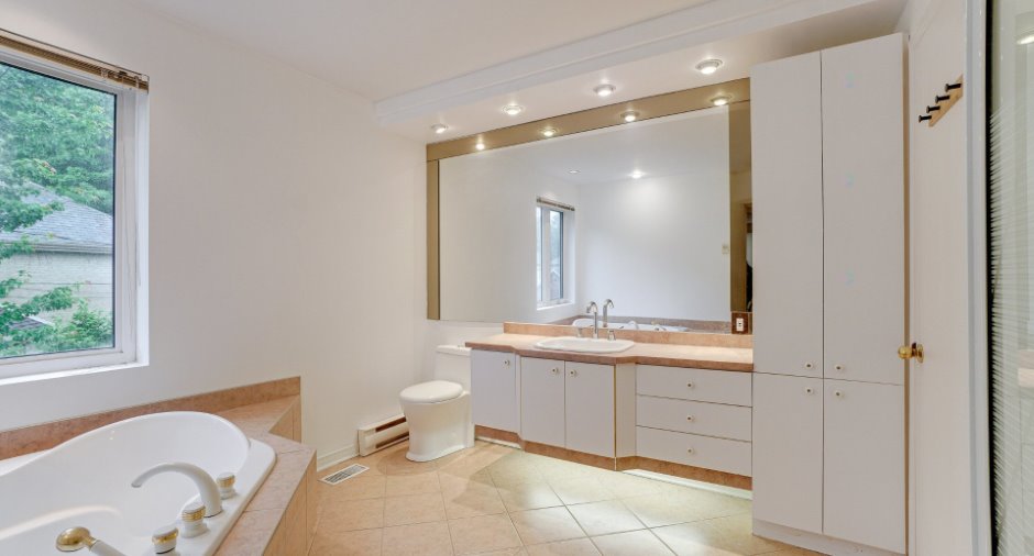 Salle de bains attenante à la CCP