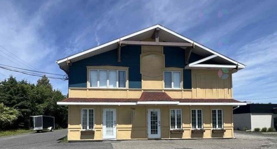 Façade