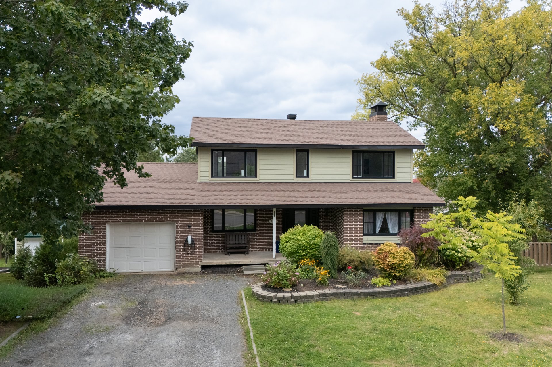 367 Rue St-Jacques O. — photo 1
