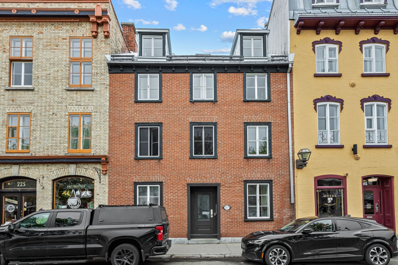 227 Rue St-Paul (#5) — photo 2