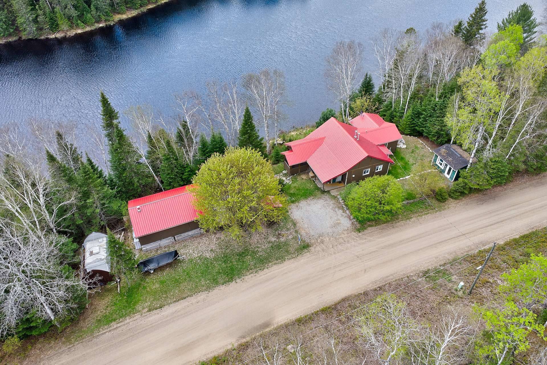 881 Ch. du Lac-de-la-Dame — photo 3