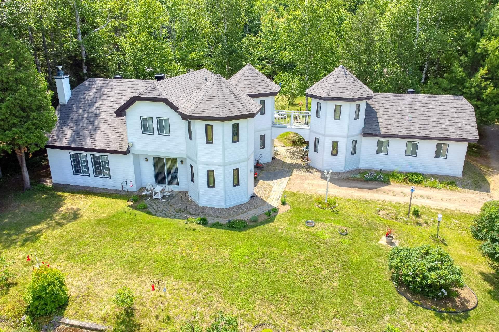 610 Crois. du Lac-Ste-Rose — photo 1
