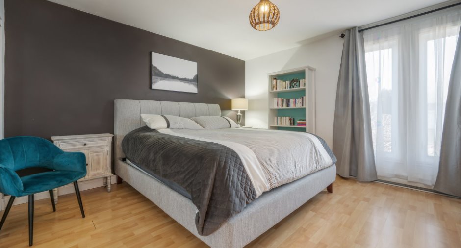 Primary bedroom