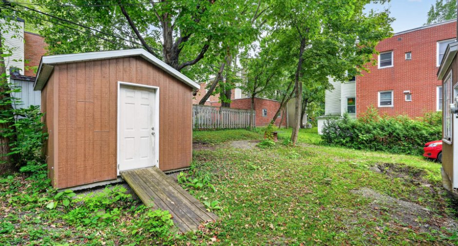 Shed