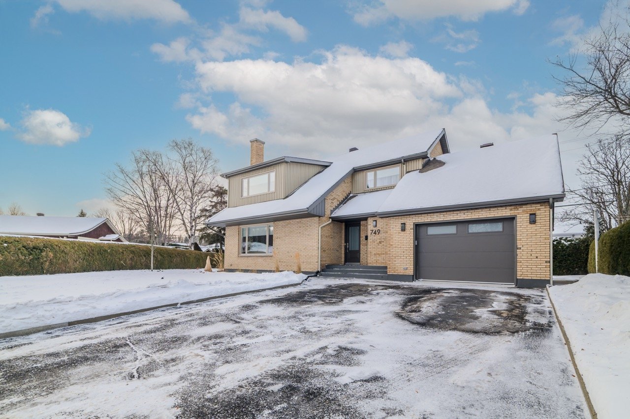 Maison à étages à vendre, Rimouski