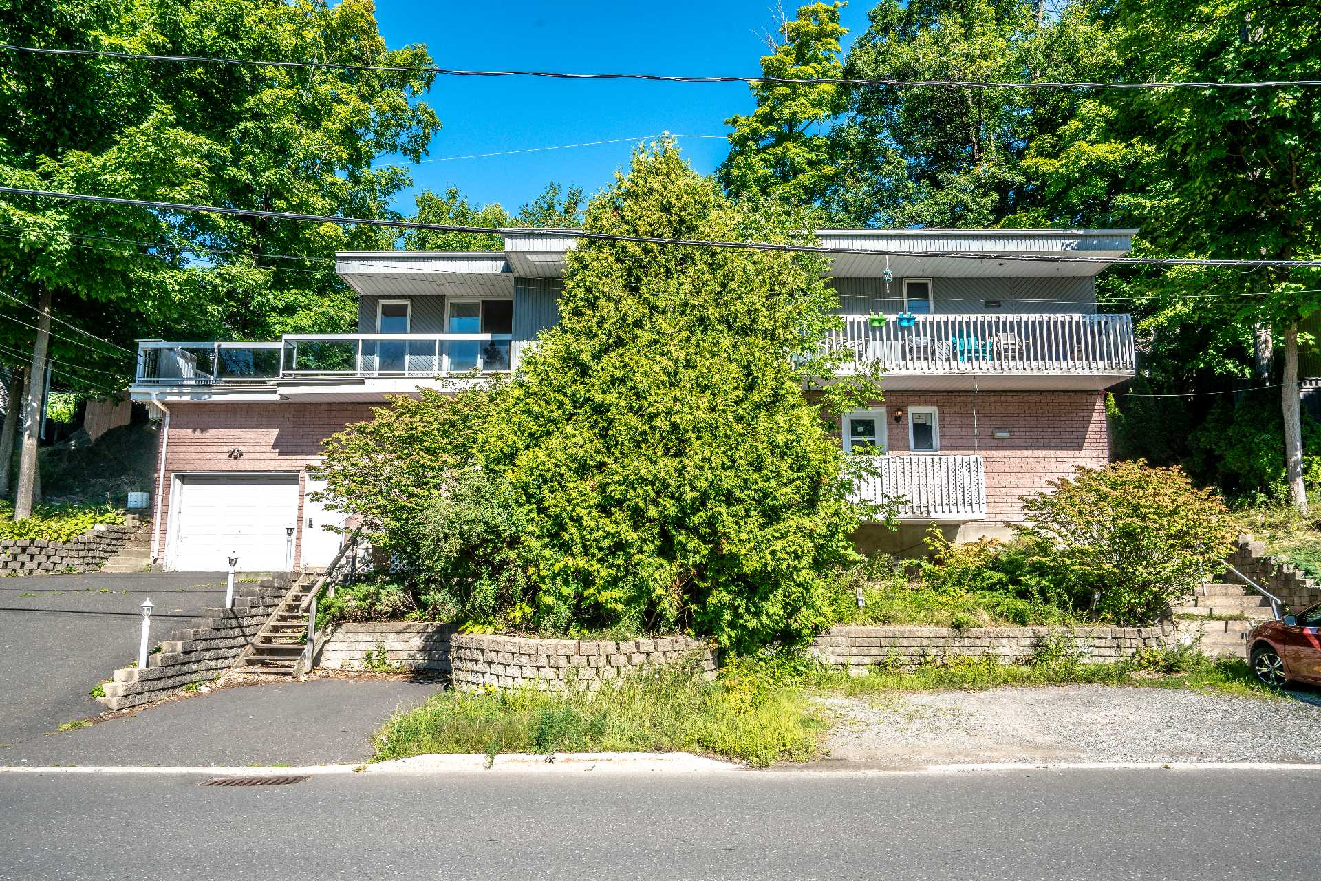 1471-1475 Ch. du Sault — photo 1