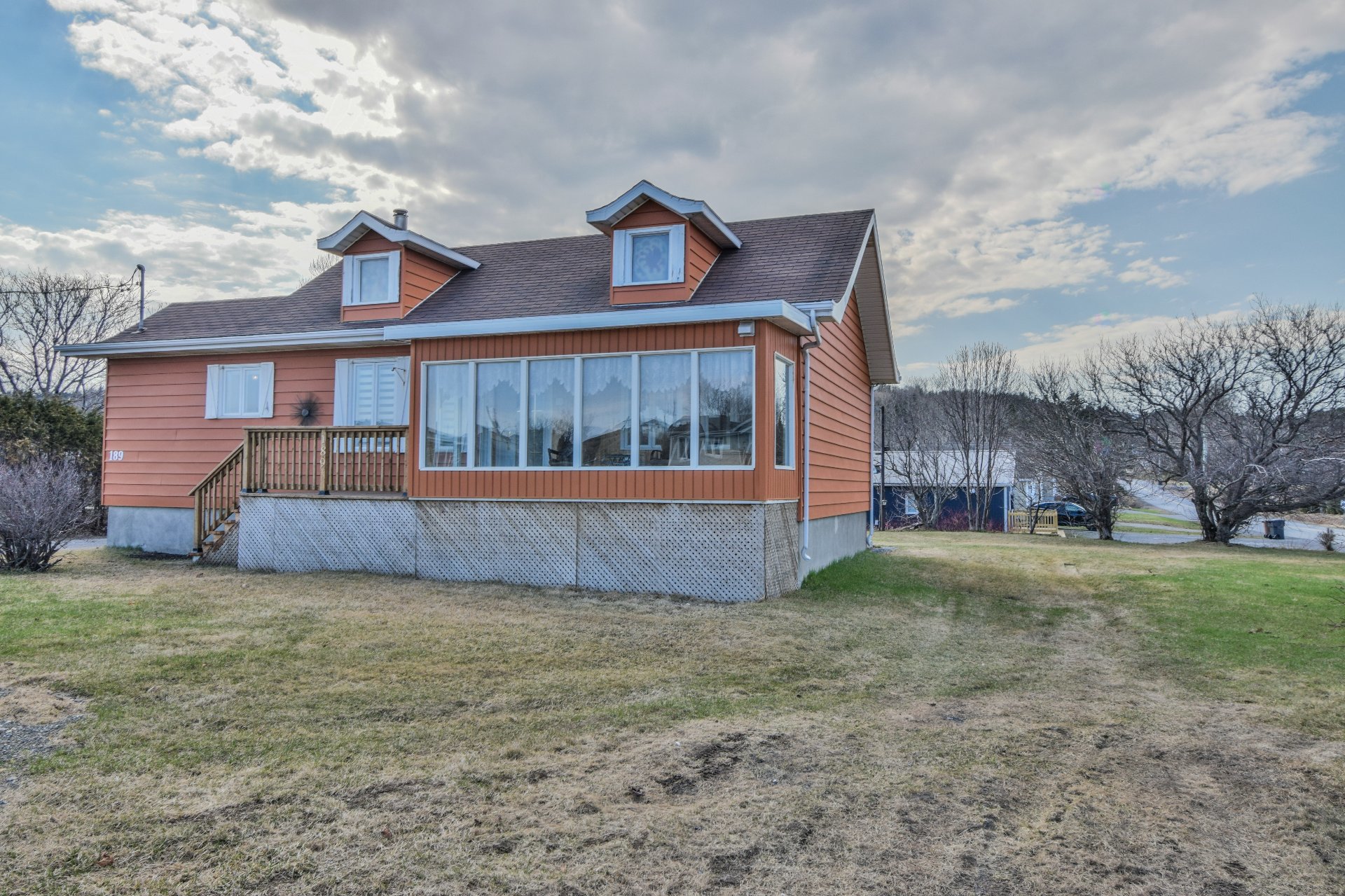 189 Boul. Ste-Anne E. — photo 3