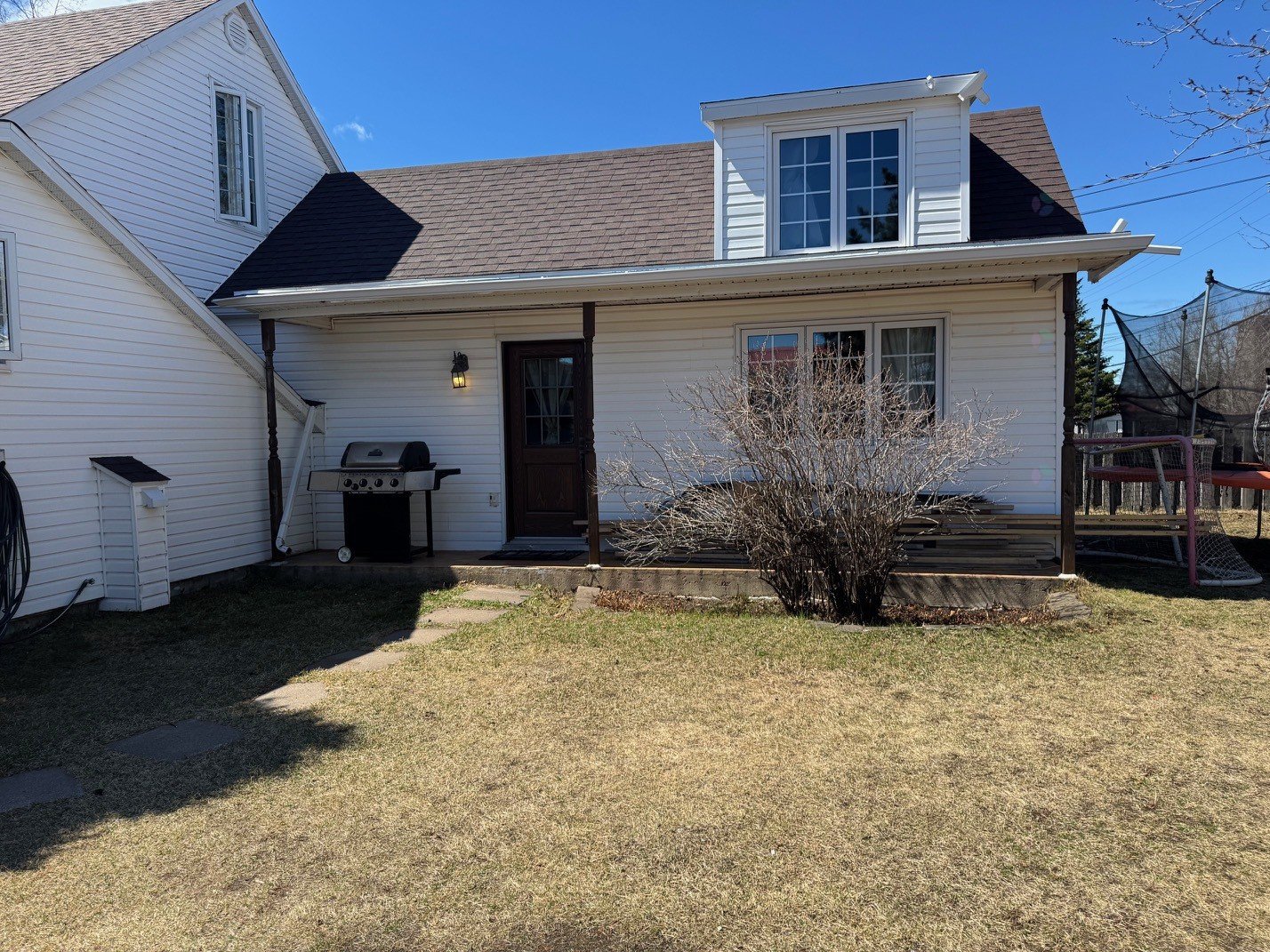 380 Av. De Quen — photo 3