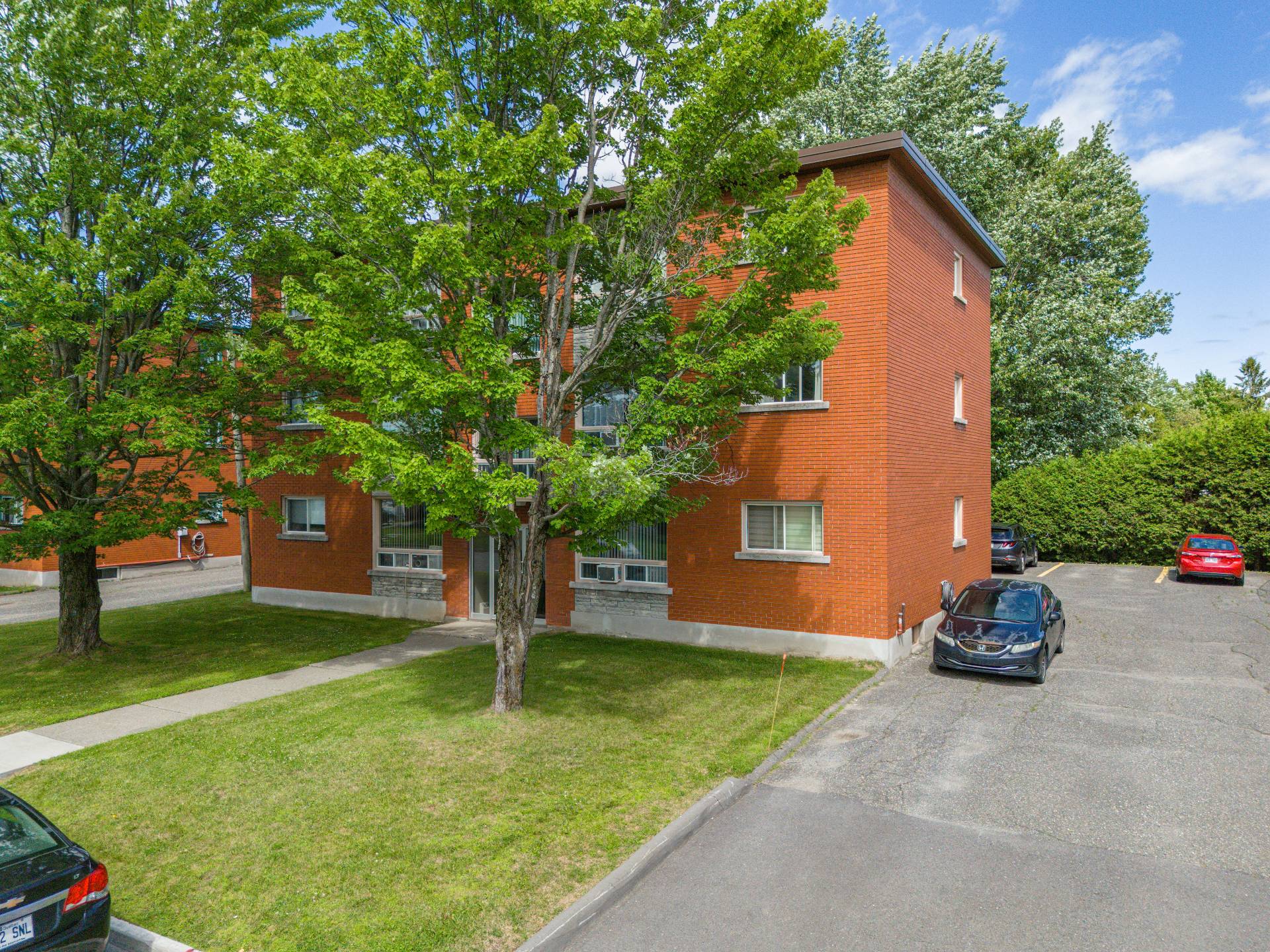 Propriété à revenus à vendre, Sherbrooke