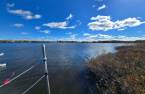 Accès au plan d'eau