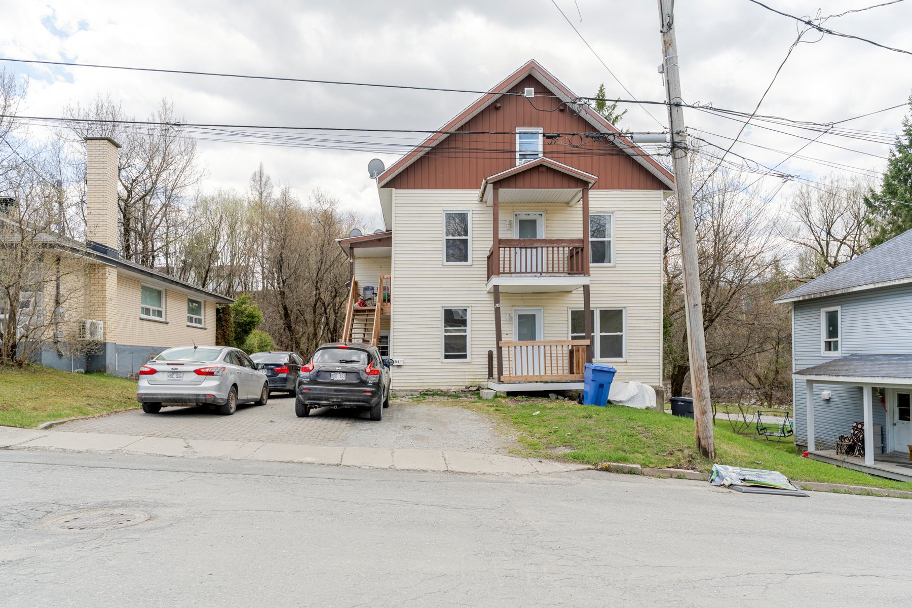 284-288 Rue St-Joseph N. — photo 1