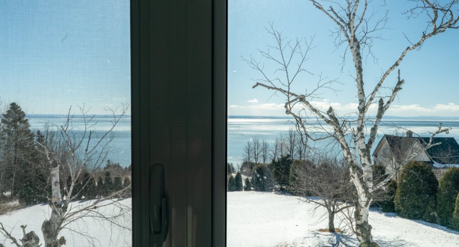 Vue sur l'eau