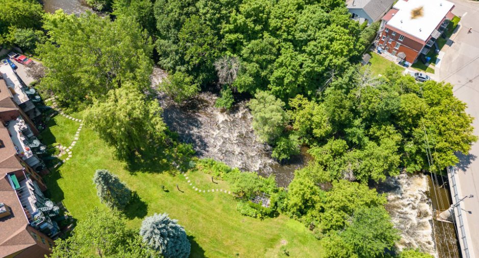 Aerial photo