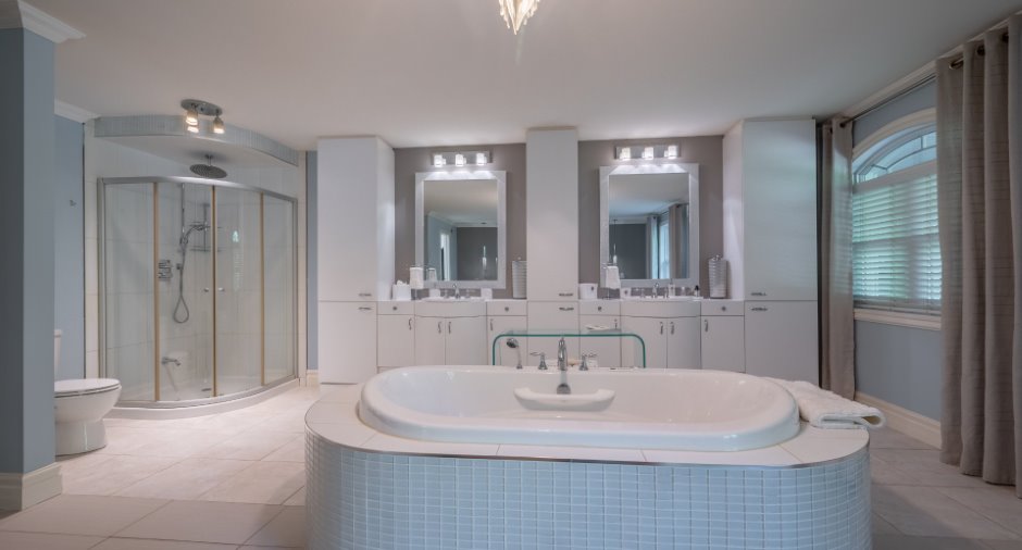 Salle de bains attenante à la CCP