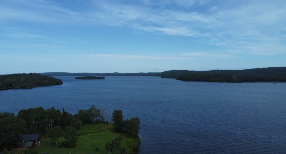 Vue sur l'eau