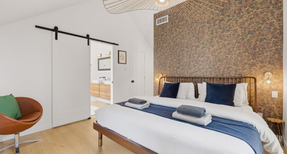 Primary bedroom