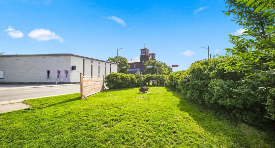 Land/Lot
