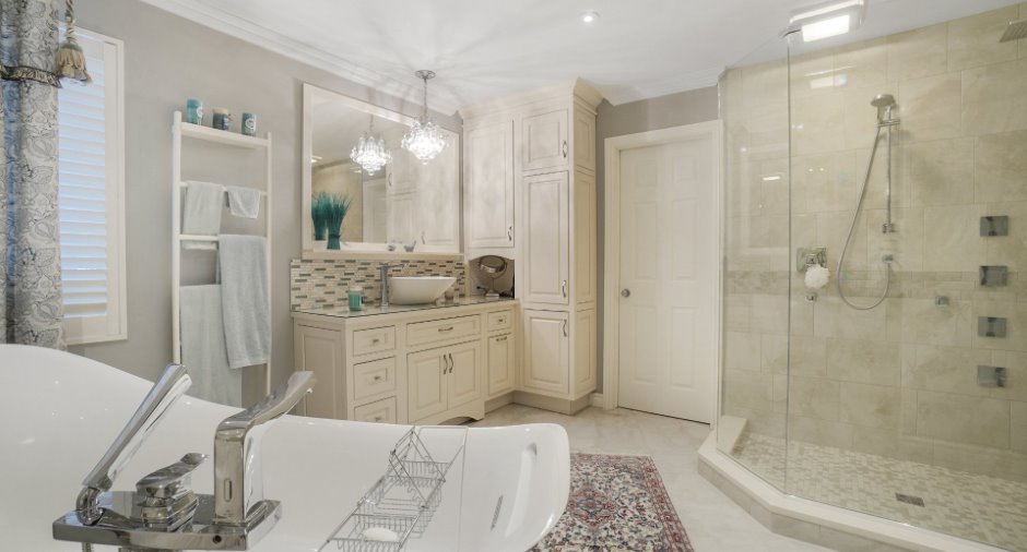 Salle de bains attenante à la CCP