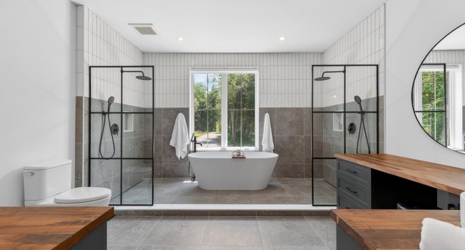 Salle de bains attenante à la CCP