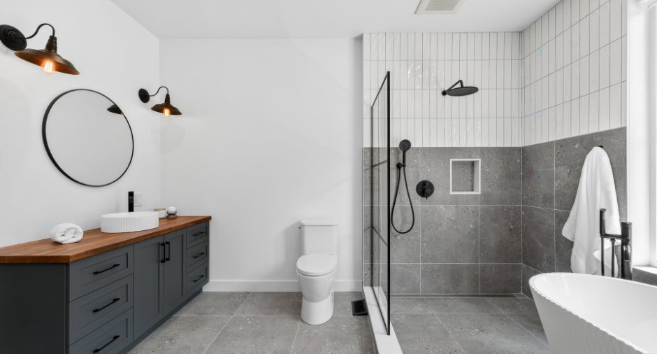 Salle de bains attenante à la CCP