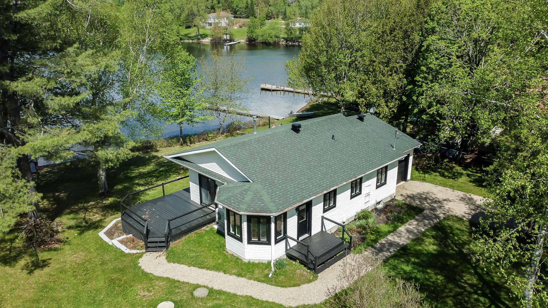 113 Ch. de la Presqu'île — photo 3
