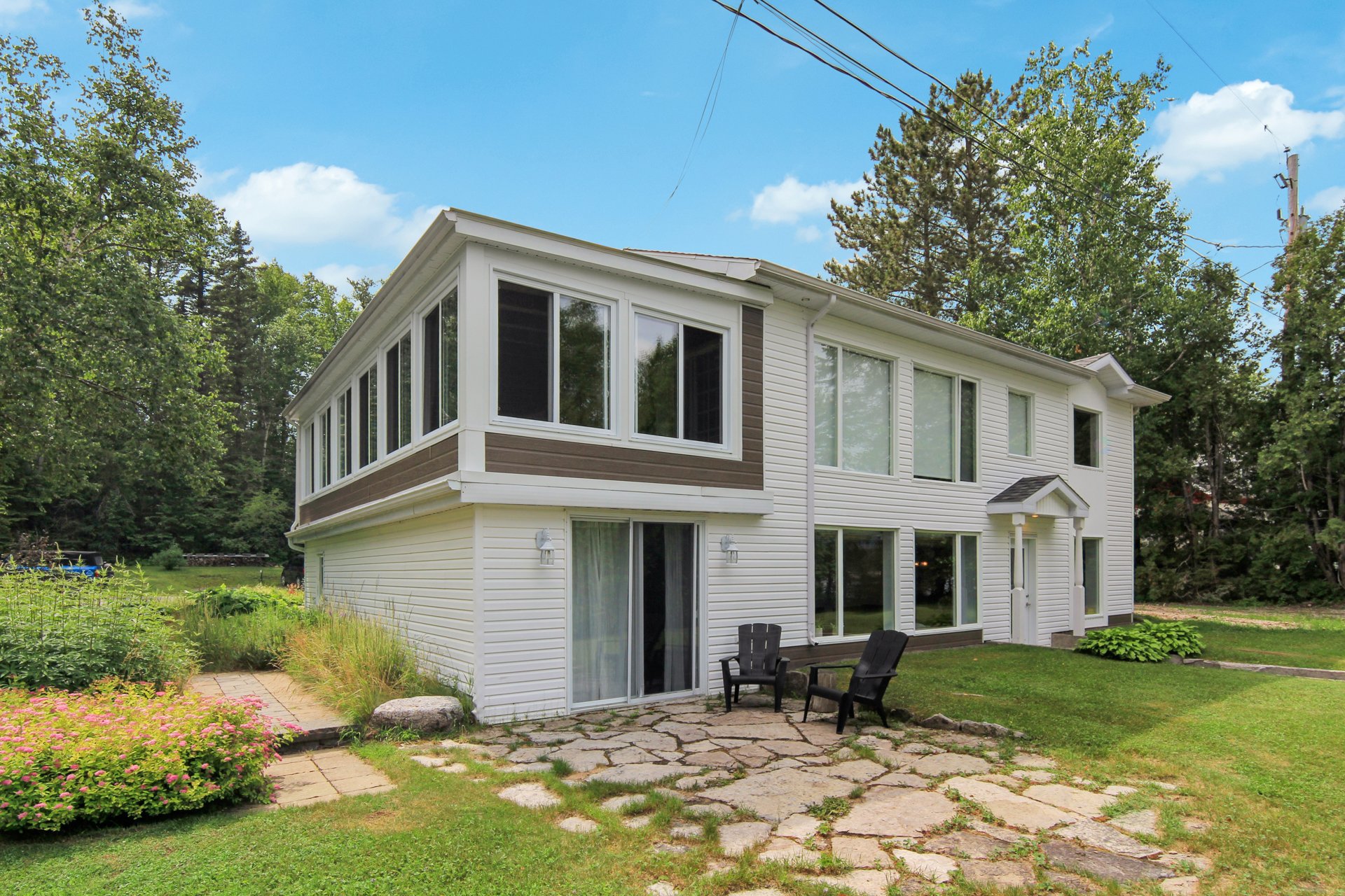638 9e chemin du Lac-Clair — photo 2