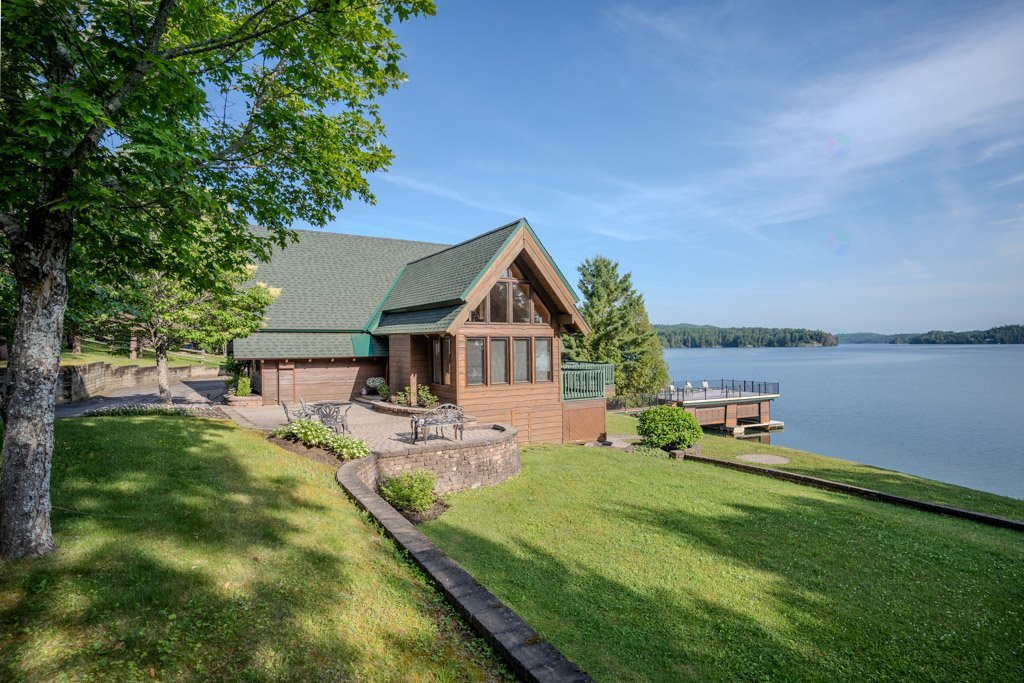 608 Ch. du Lac-Pemichangan — photo 2