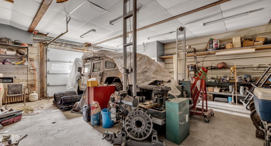 Garage