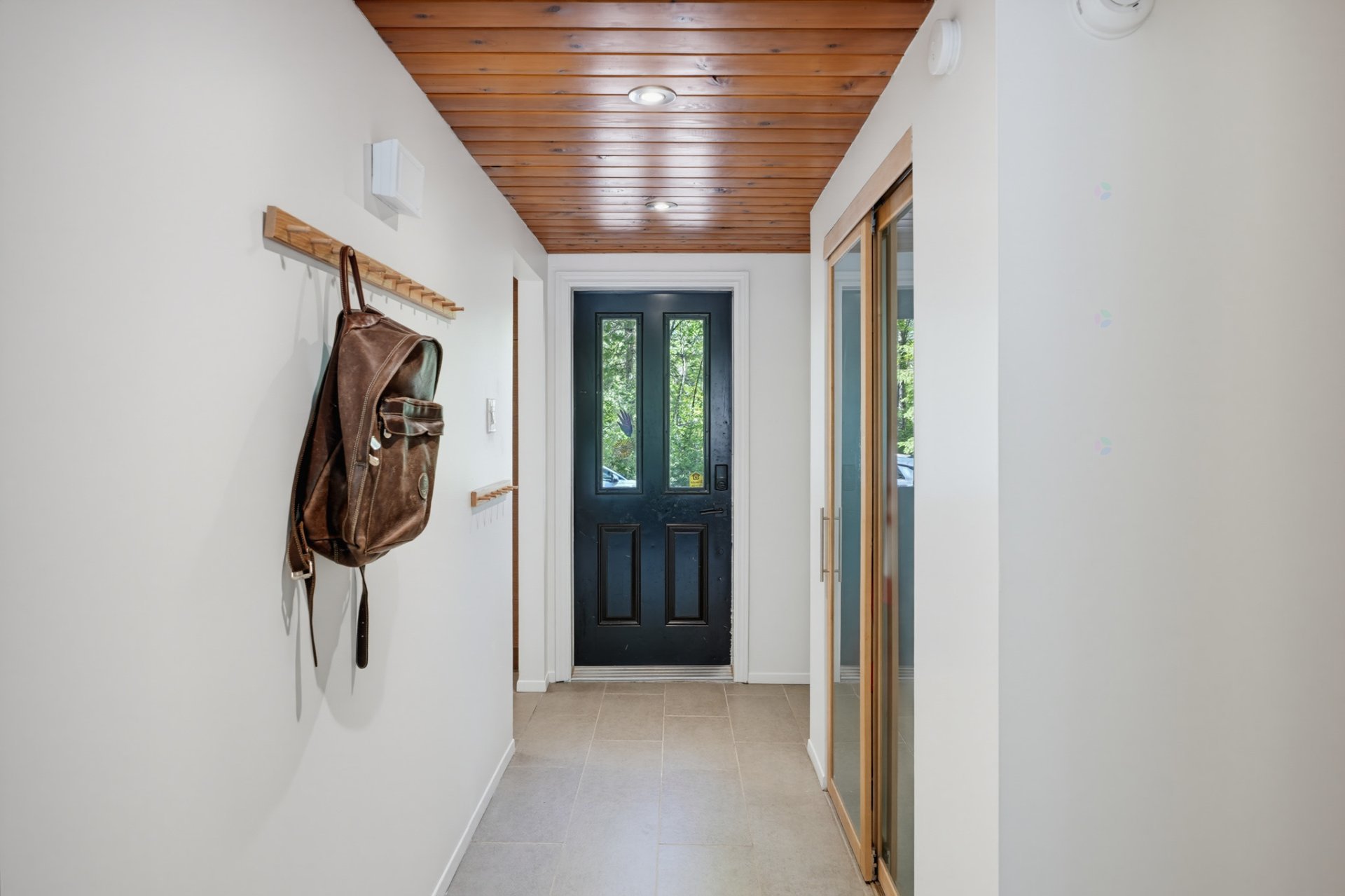 892 Rue des Saisons — photo 3