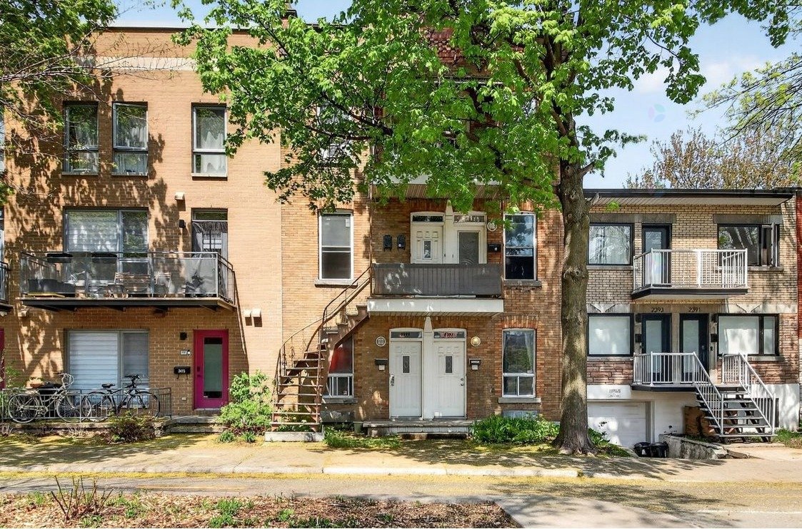 2397-2405 Av. Desjardins — photo 1