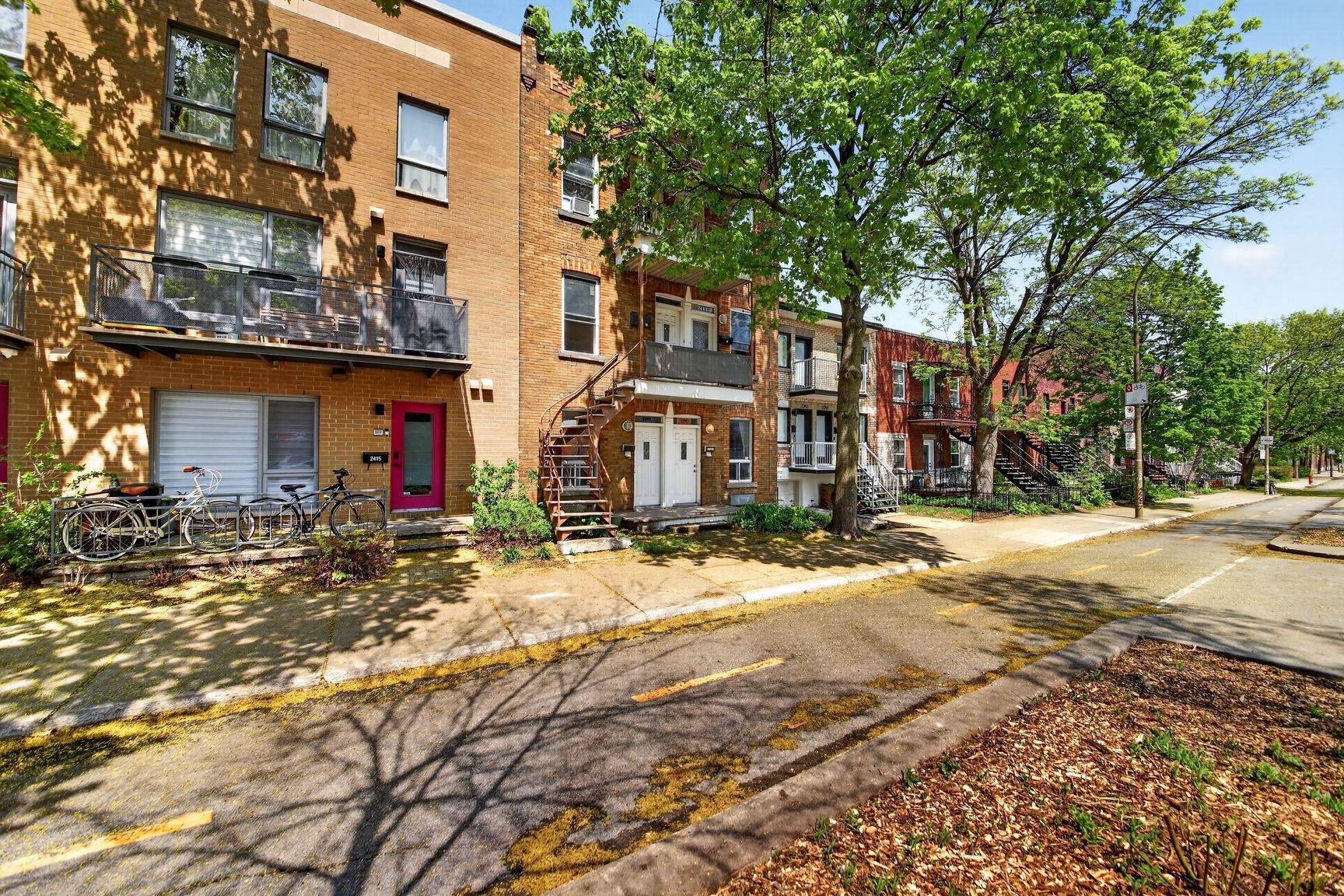 2397-2405 Av. Desjardins — photo 2