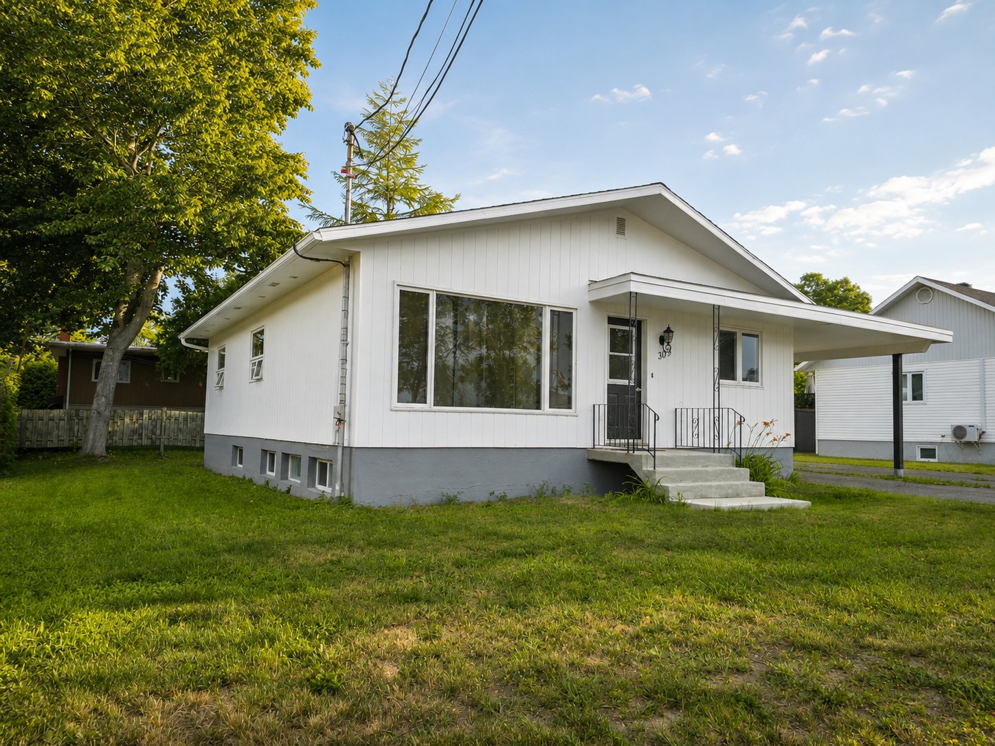 309 Rue St-Pierre — photo 1