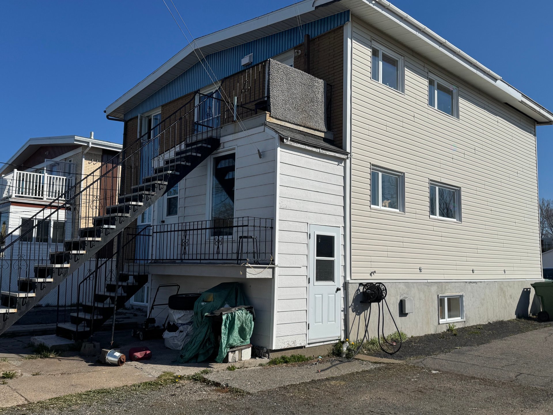 777 Av. Cartier — photo 3