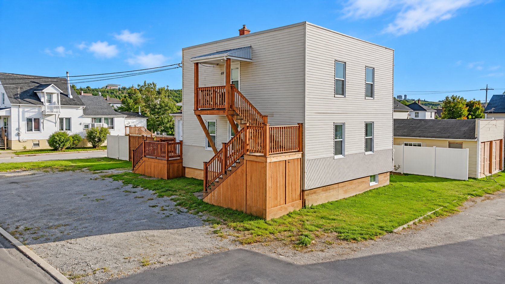 49 7e Avenue — photo 3